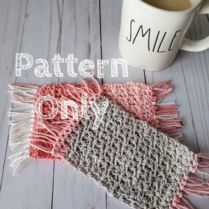 Crochet mug rug, crochet coaster with fringe