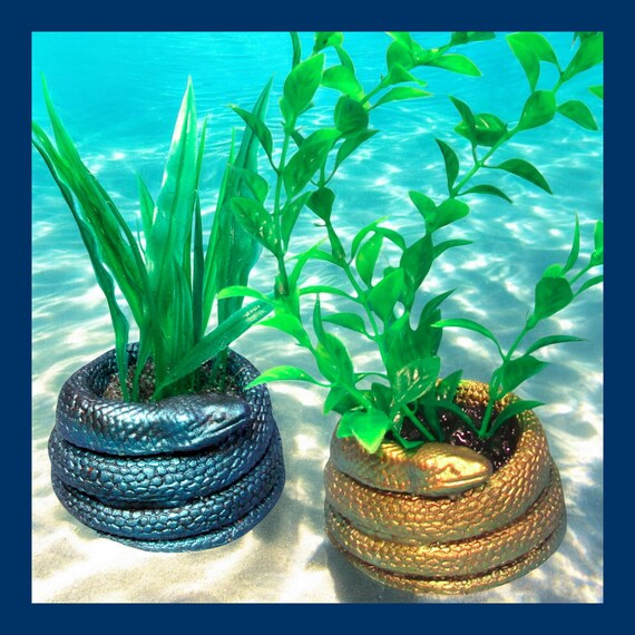 Coiled Snake Aquarium Decoration with Artificial Choice of colors Creepy fish dank decor
