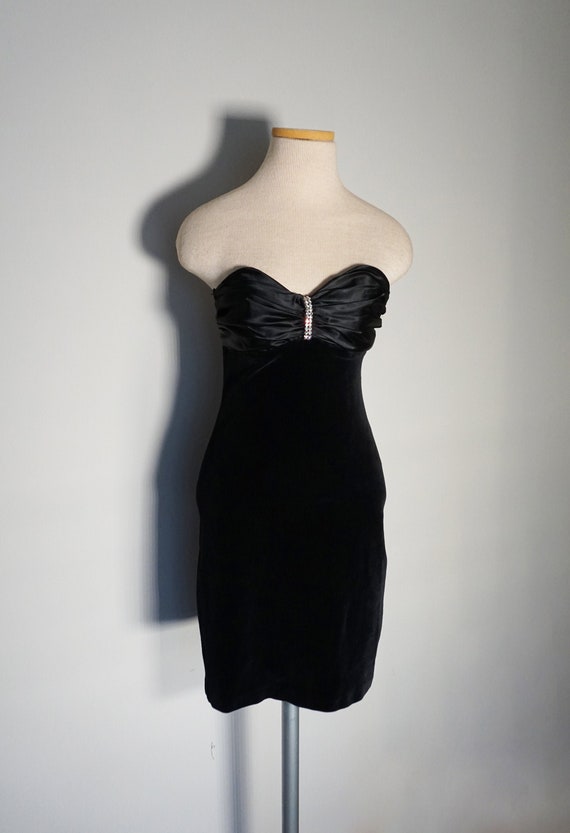 Vintage 80/'s Zum Zum Deep Purple Velvet Sequin Design Long Neck Strap Dress with High Slit
