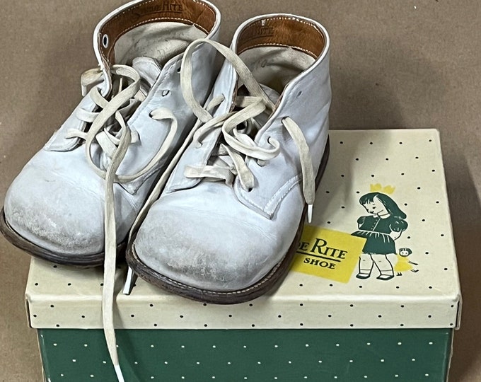 stride rite wide baby shoes