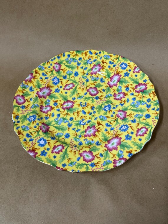 Large Wooden Decorative Plate with Petrykivka Art - Hand  Decorative Floral Plate Wall Hanging - Multicolor display picture 1