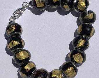 Beaded Oriental Style Black and Gold Bracelet for Women