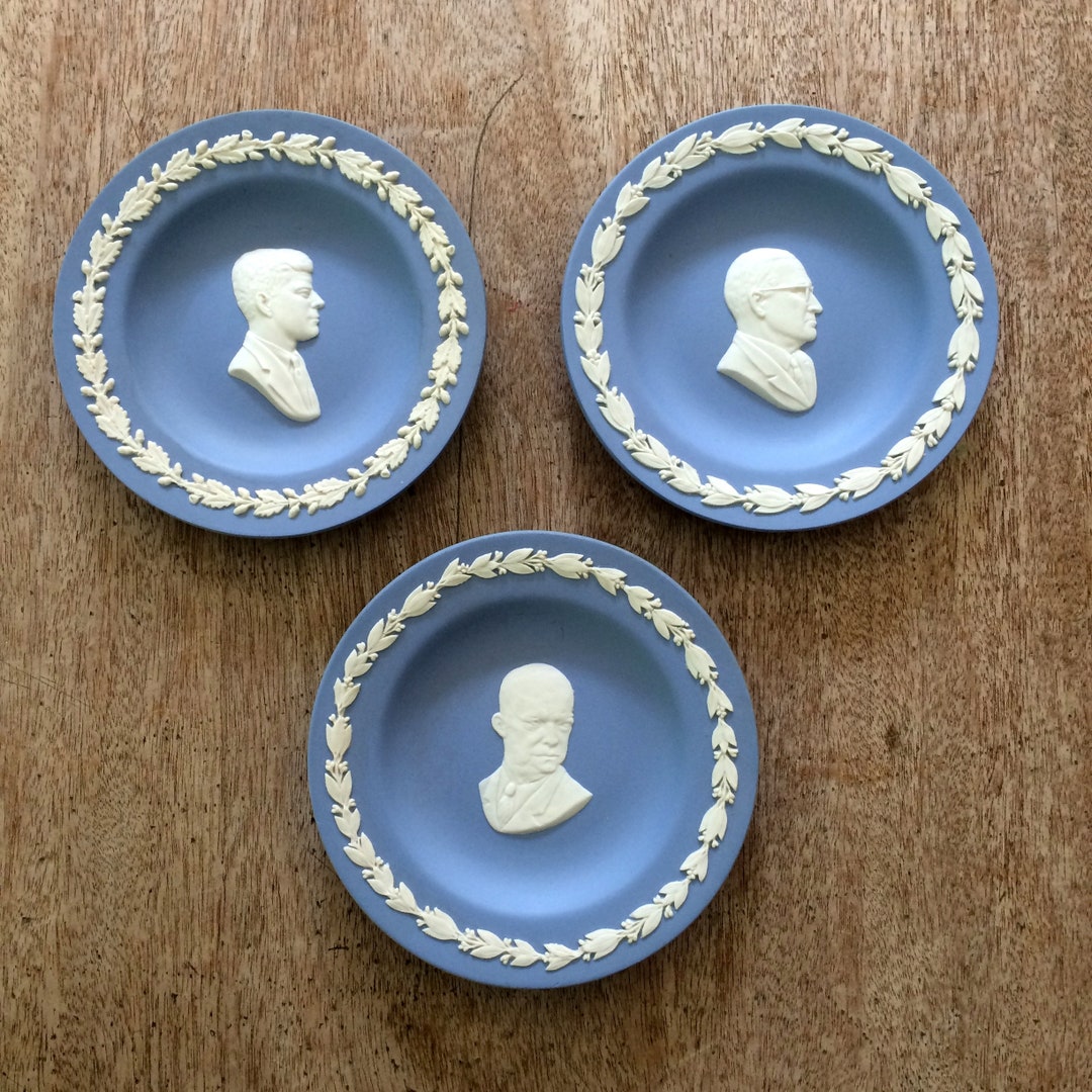 Wedgwood Jasperware Plates Set of 3 American Presidents Plates Vintage