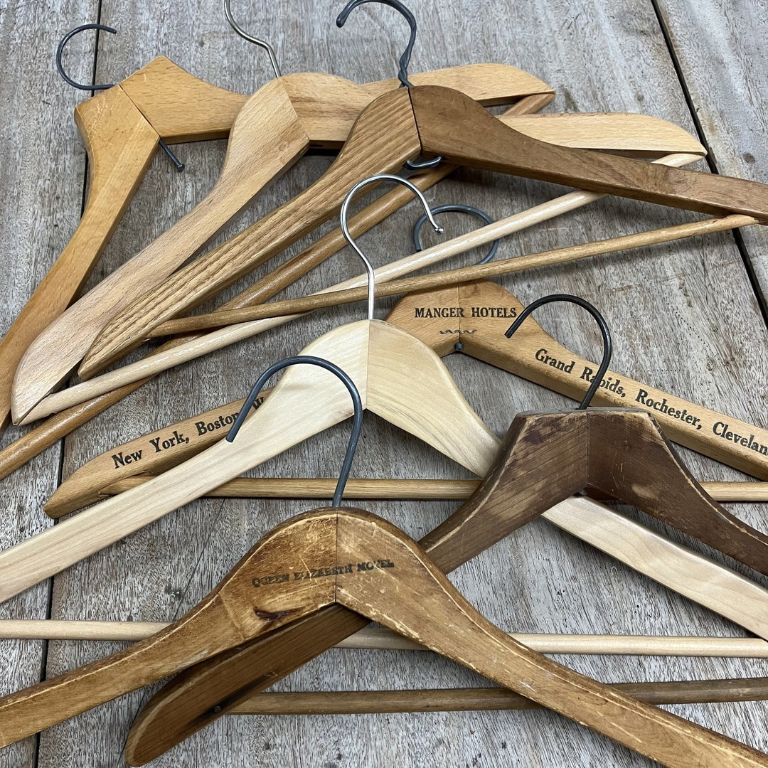 Vintage Wooden Hangers Set of 28 Classic Wooden Hangers Etsy