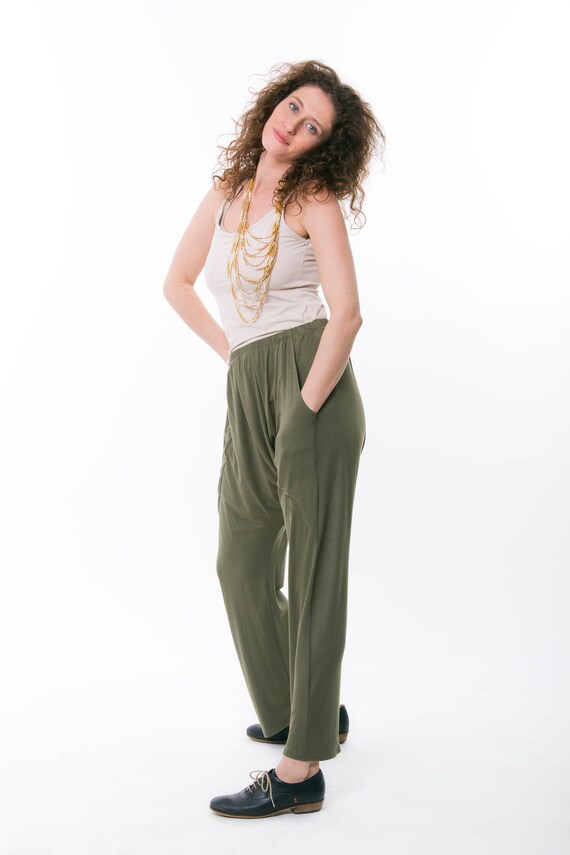 low crotch pants women's