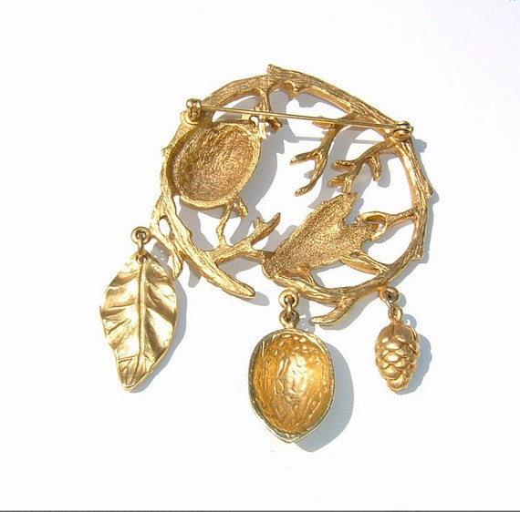 80s Gold Washed GOLDEN Drop Nut and Leaf Large Br… - image 2