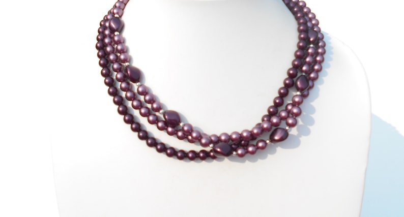 80's Jazzberry Jam Colored Faux Pearl 3-Strand Collar Necklace image 6