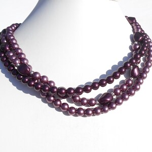 80's Jazzberry Jam Colored Faux Pearl 3-Strand Collar Necklace image 4