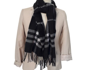 grey burberry scarf