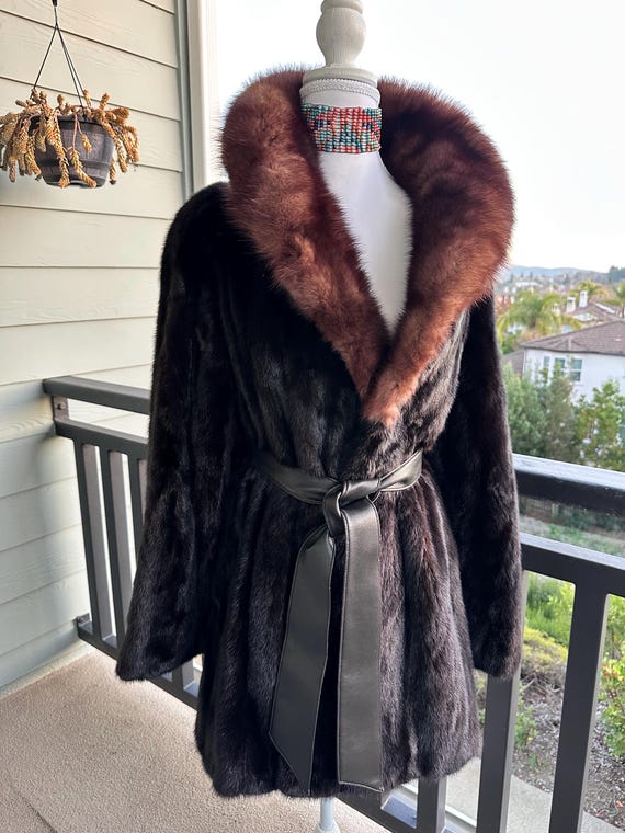 Genuine Dark Ranch Mink Fur Women's Coat Manto Stroller Jacket with Breathtaking SABLE FUR COLLAR, Stunning Luxurious View 2
