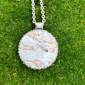 N93 Wyoming Blizzard Stone Sterling Necklace - Etsy