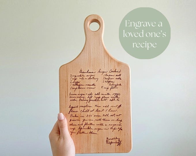 Custom Gift for Mom Personalized Handwritten Recipe Cutting Board Engraved Keepsake Display Loved one's handwriting Bridal Shower Gift idea