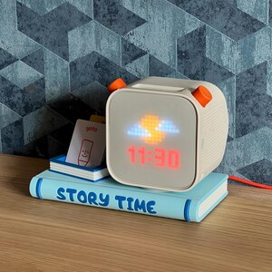 Personalised Yoto Player Kids Book Dock Stand | Various Colours image 5