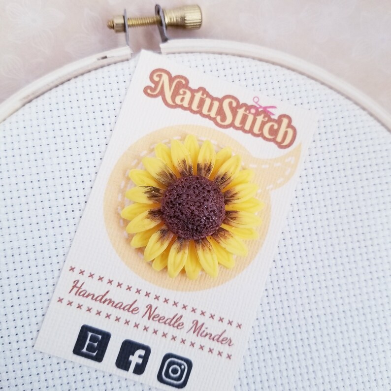 Needle minder 052 Sunflower needle minder