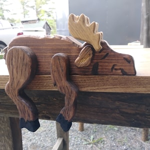 Moose Shelf Sitter, right, small 6 inch