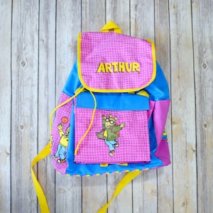 1997 ARTHUR BACKPACK and Purse Lunchbox // Pbs Pink Blue 90s 1990s Cartoon  Tv Show School Supplies DW Books Overnight Bag Purse Marc Brown - Etsy