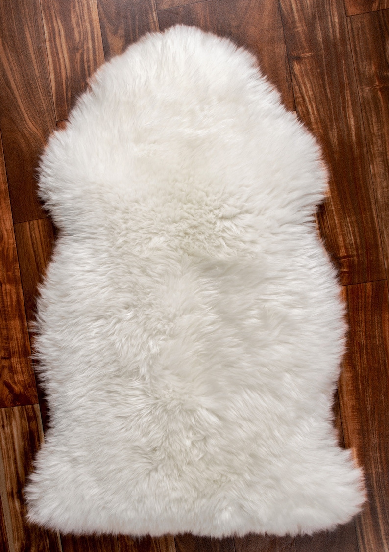 Genuine Sheepskin Rug Single Pelt Ivory White Fur, Approx. 2ft x 3ft image 4