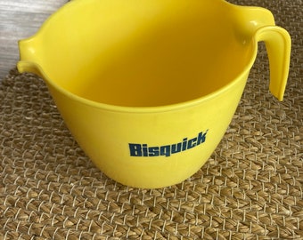 Yellow Plastic Bisquick Batter Pourer