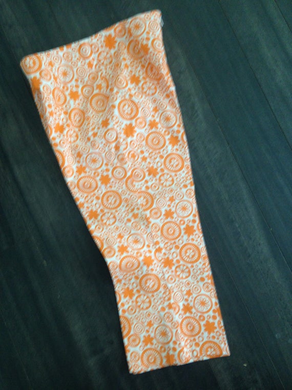 Wild Chickabiddy of Rhode Island Orange and White
