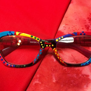 Watermelon Crawl #2  Readers.. Trendy, detailed, fashionable. They come in all strengths