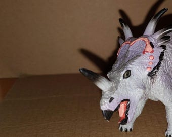 2001- Safari LTD STYRACOSAURUS Dinosaur The Carnegie Collection Hard Rubber NOS Age 3+