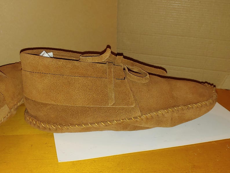 Vintage originele jaren 1970 alle suède mocassins schoenen geassembleerd in Mexico lichtbruin tan boho hippie SZ medium 7 nooit gedragen afbeelding 2