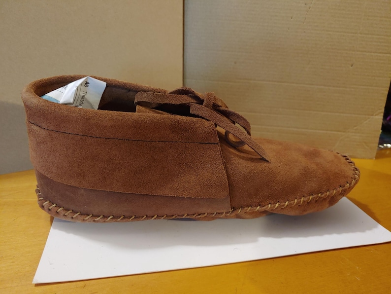 Vintage originele jaren 1970 alle suède mocassins schoenen geassembleerd in Mexico lichtbruin tan boho hippie SZ medium 7 nooit gedragen afbeelding 4