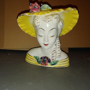 1950&#39;s Vintage Lady Head Vase Bust &quot;Scarlet&quot; Leftons Exclusives Japan Yellow Hat Flowers