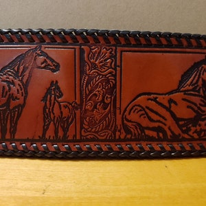 Cartera pequeña plegable de cuero genuino de los años 70 con diseño de caballos, piel de vaca, estilo hippie, hecha a mano en EE. UU., marrón, tostado, negro, doble costura, número de referencia 7" x 3"