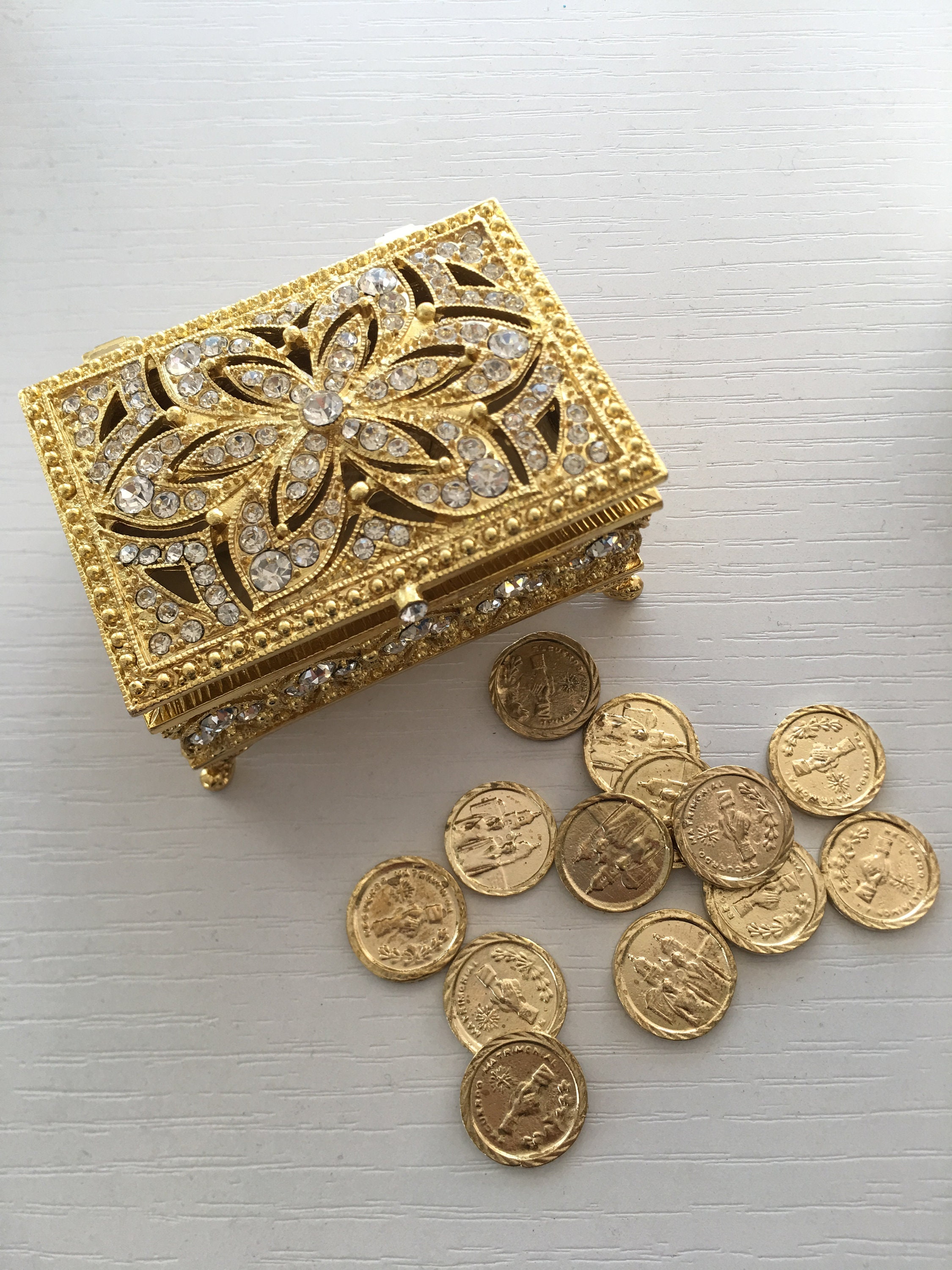 Arras Wedding Lasso and Unity Candle Set / Arras Chest / Etsy