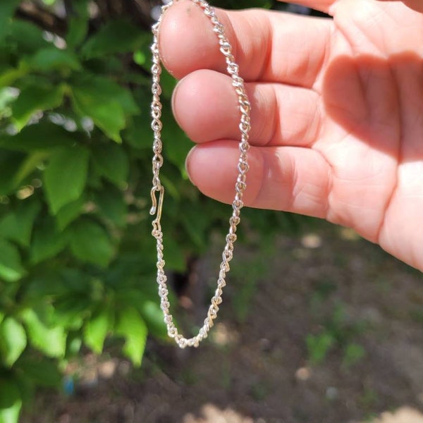 Delicate fused and twisted 935 Argentium silver bracelet, handmade chain