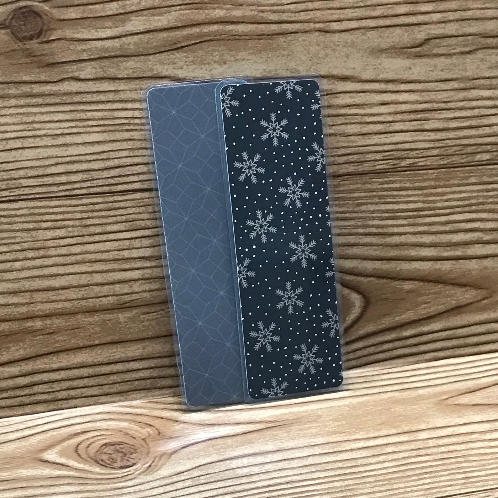 Holiday Floral Holly Plaid Snowflake Bookmarks Laminated 2x6 Etsy holiday-floral-holly-plaid-snowflake-bookmarks-laminated-2x6-etsy