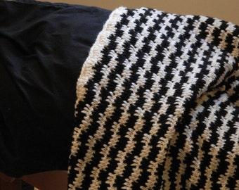 Crochet Blanket - Custom Blanket, Crochet Afghan -  Picnic Blanket -  Home Décor - Custom Afghan