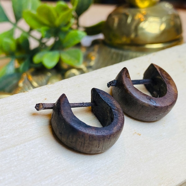 Coconut Earrings, Tribal Style, Cool Earrings, Ethnic Earrings, Natural Earrings, Coconut Earring, Wooden Hoop Earrings, Wooden Earrings