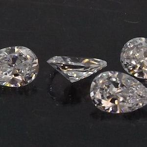 Top quality 6A. White Cubic zirconia Pear cut 6x4mm. Loose Gemstones CZ 6pcs.
