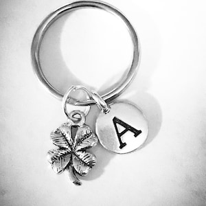 Four Leaf Clover Keychain, Initial Keychain, Good Luck Keychain, Best Friend Keychain, Friendship Keychain