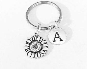 Sunflower Keychain, Initial Keychain, Flower Keychain, Best Friend Gift, Best Friend Keychain, Sister Keychain, Mom Gift Keychain