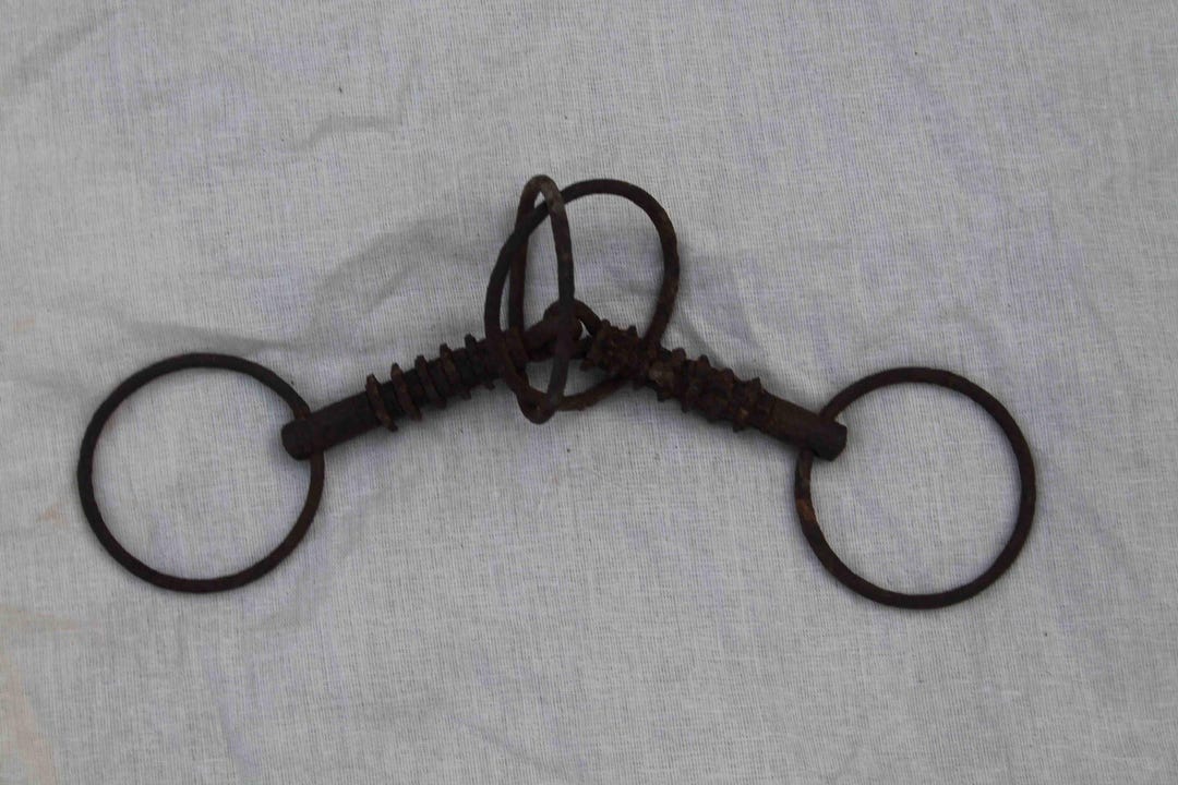 Vintage Iron Horse Harness Riding Bit Chain Antique Bits Bridles Farm ...