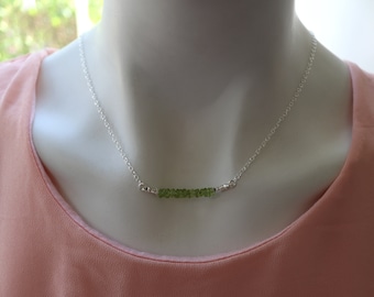 Peridot bar necklace, August birthstone, Silver necklace with Peridot, Birthstone gift necklace, Peridot bar, Peridot jewellery, Gifts idea