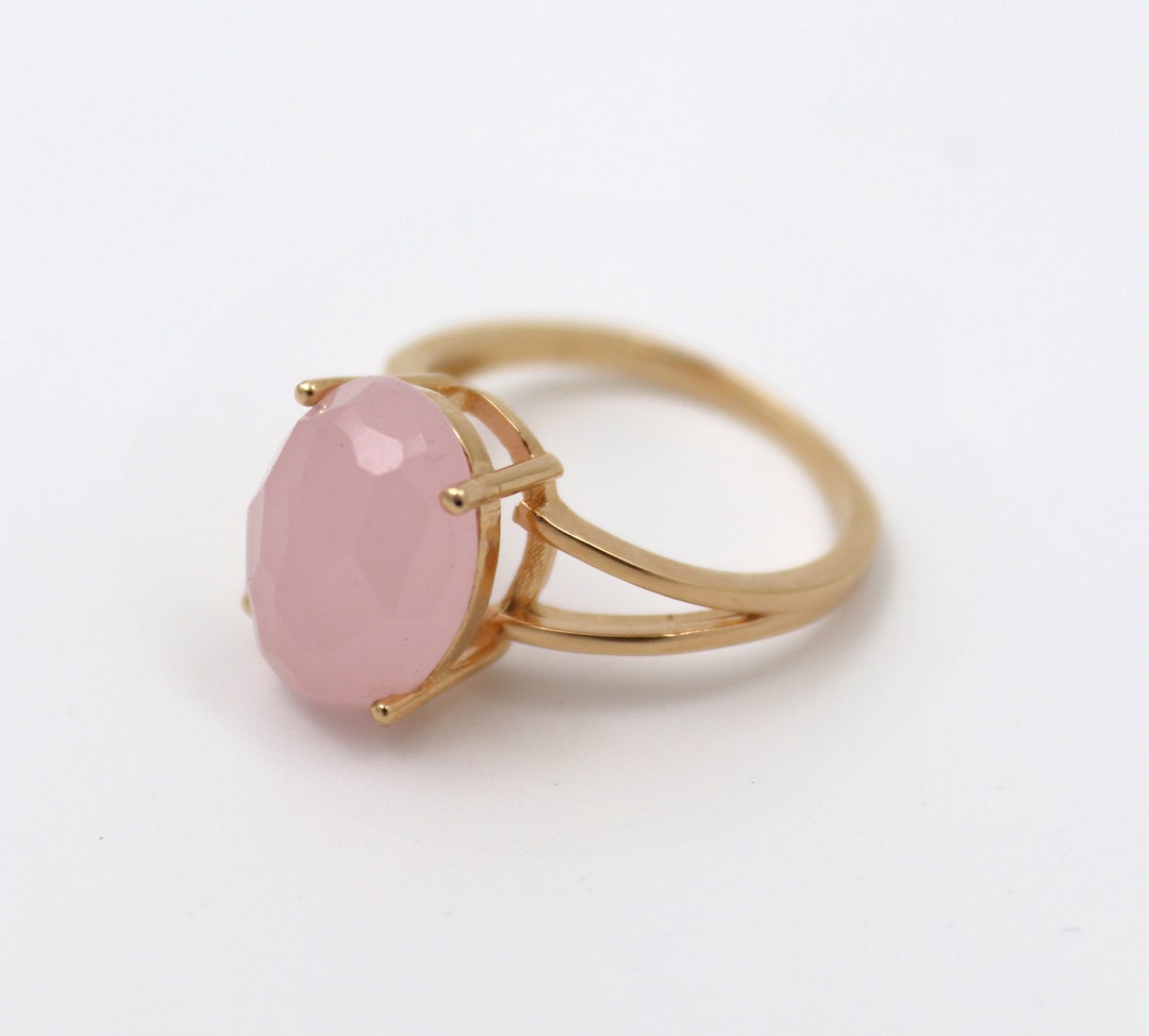 Elegant Rose Quartz Oval Statement Ring in 14k Gold Perfect as Promise