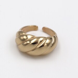 Croissant statement ring, Gold adjustable ring, Thick band ring, Open ring, Twist ring, Fashion-forward, Unique ring, Glamorous, Standout
