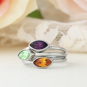Simple Marquise Birthstone Ring / Rose Gold Marquise Ring / Mothers Ring Set / Birthstone Stacking Rings / Birthstone Ring for Mom