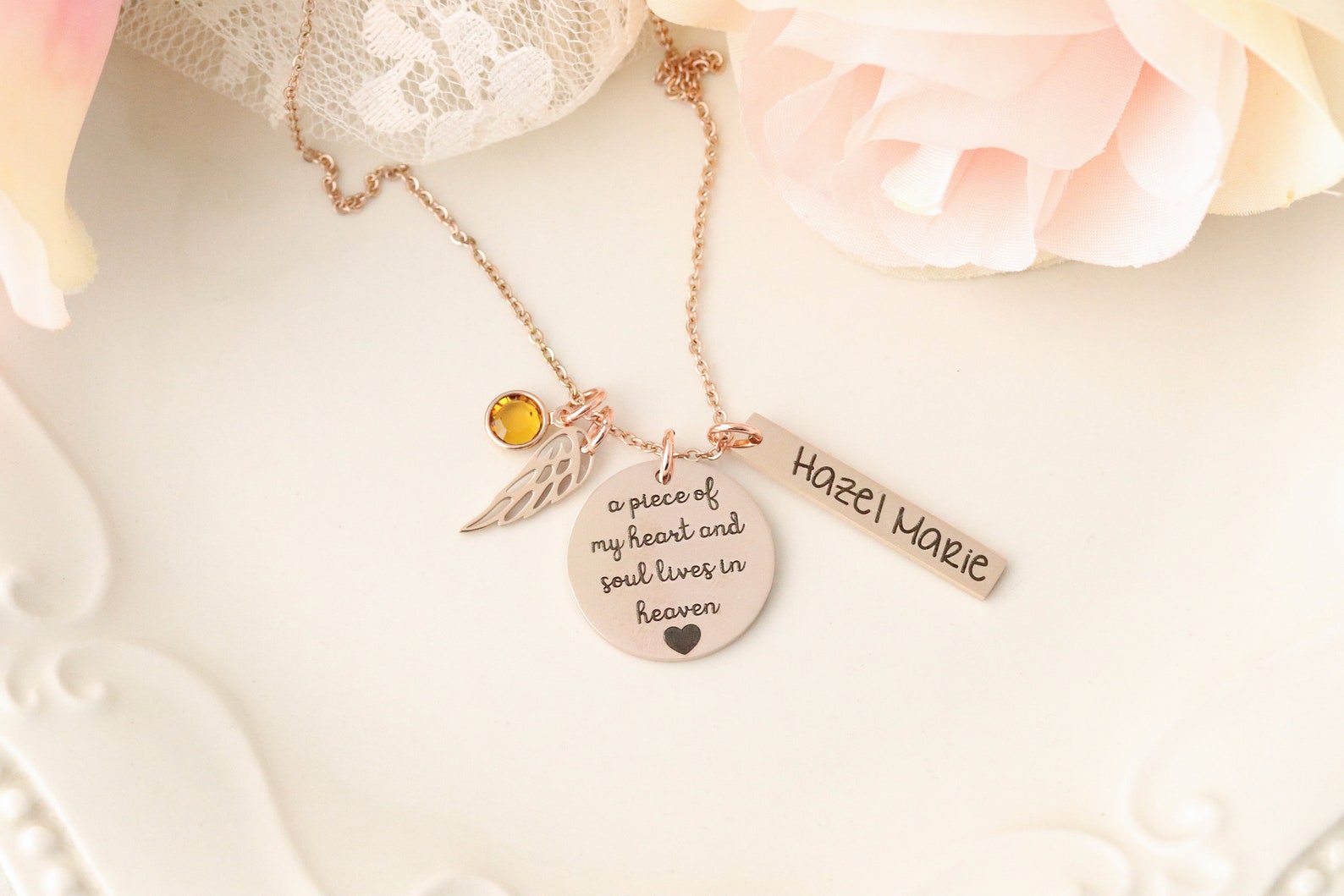 Life heart перевод. Lose heart. Браслет always in my heart. Сердце для жизни. Life heart перевод.