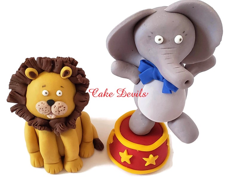 Fondant Circus Cake Toppers, Clown Cake Decoration, Animal Cake Decor, Elephant, lion, monkey, balloons Cake Decorations, Handmade Edible image 3