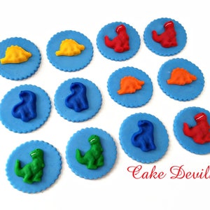 Dinosaur Cupcake Toppers, Birthday Cake Decorations, handmade edible fondant, Dinosaur Decorations, Dinosaur cake, Dinosaur Birthday Party