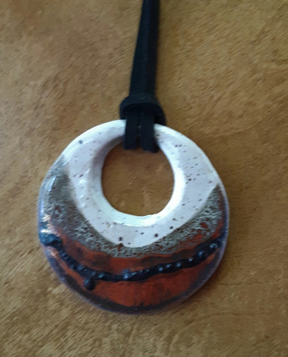 In good sale glazes black necklace