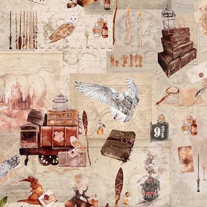 Puede incluir: Una ilustración de estilo vintage con una variedad de objetos mágicos, incluyendo búhos, varitas, maletas, un tren y un mapa. El fondo es un pergamino beige con un aspecto desgastado. La imagen es perfecta para los fans de la fantasía y la magia.