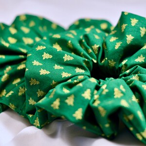 Green and Gold Christmas Tree Scrunchie, 90&#39;s Fashion, Hair Tie, Gift for Women, Scrunchy | Gifts for her | Ready to Ship