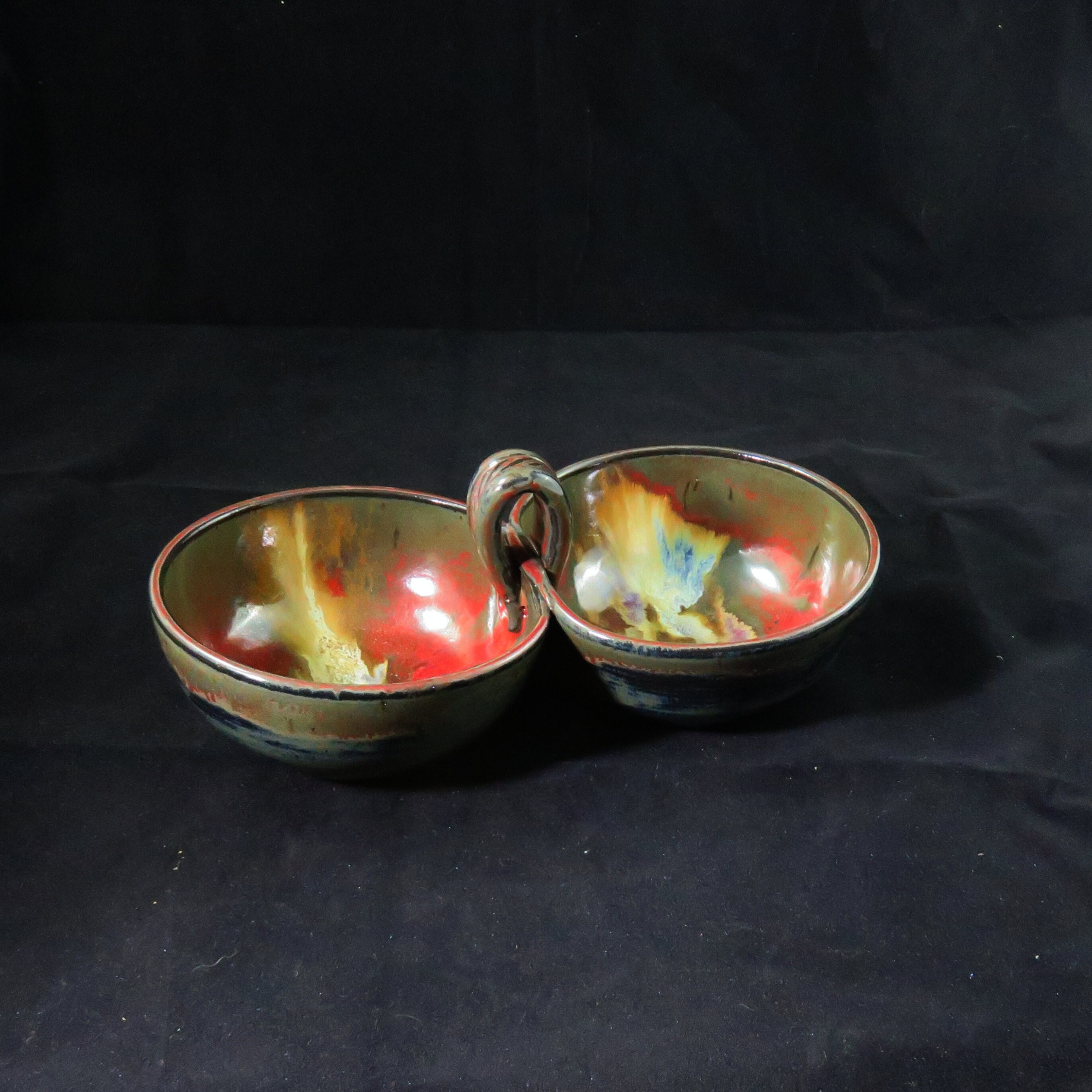 Pottery salsa server,condiment dish,salsa bowl,serving dish,ready to