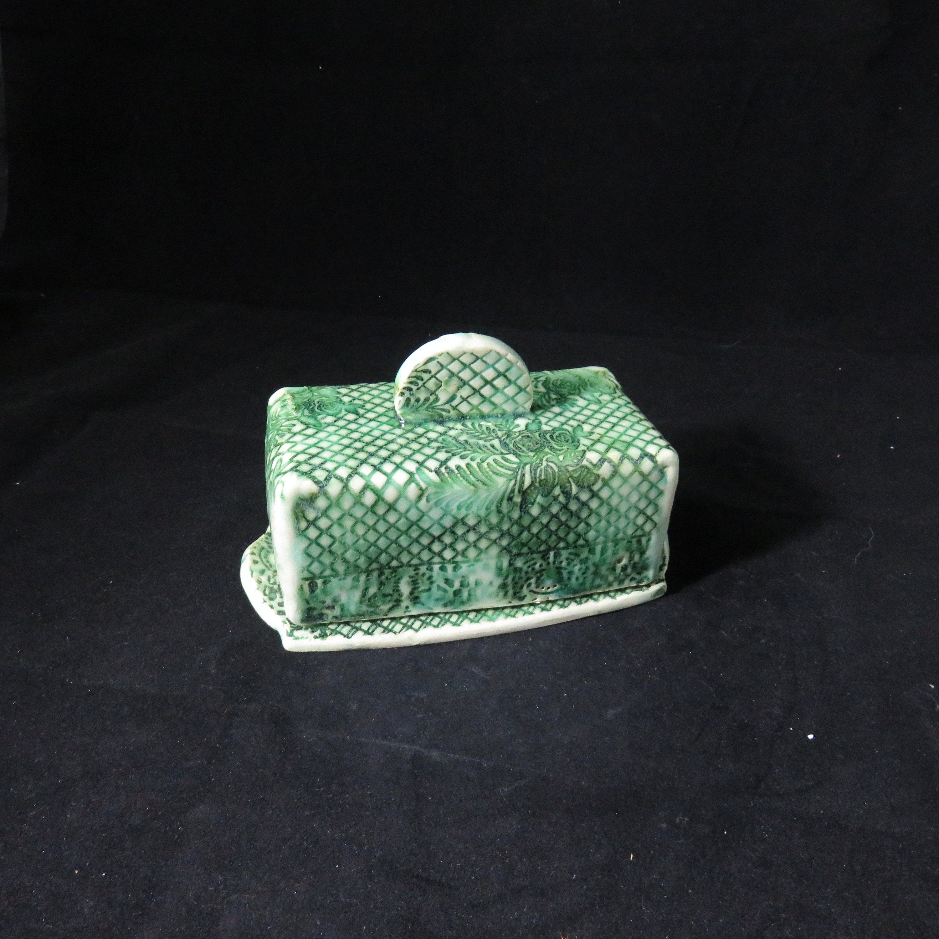 Ceramic Covered Butter Dish,Butter Box, Pottery Butter Dish,Covered